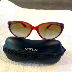 Vogue polarized sunglasses